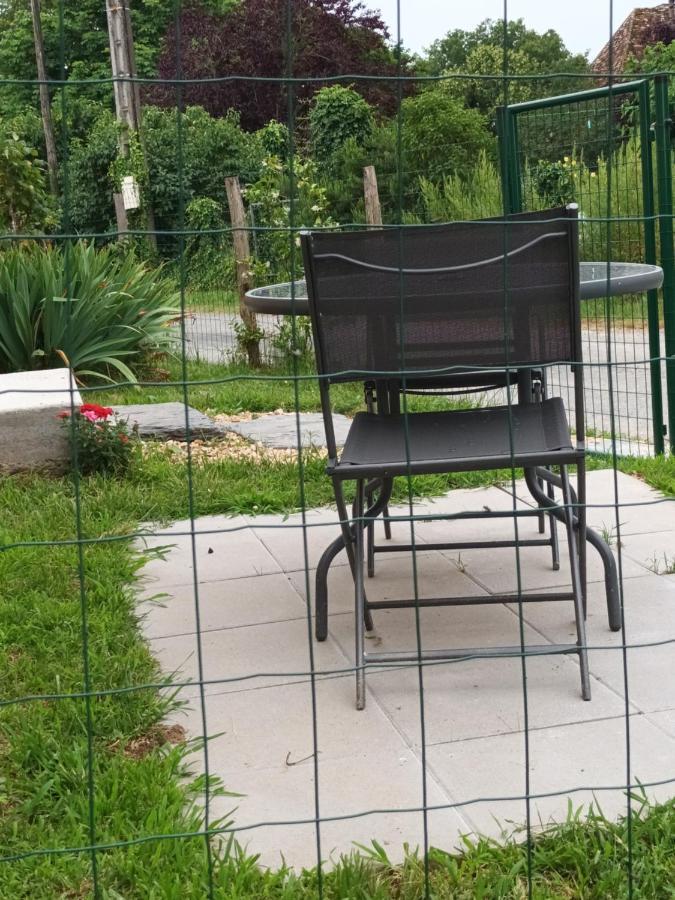 Gite Aux Vieux Bois Lunas  エクステリア 写真
